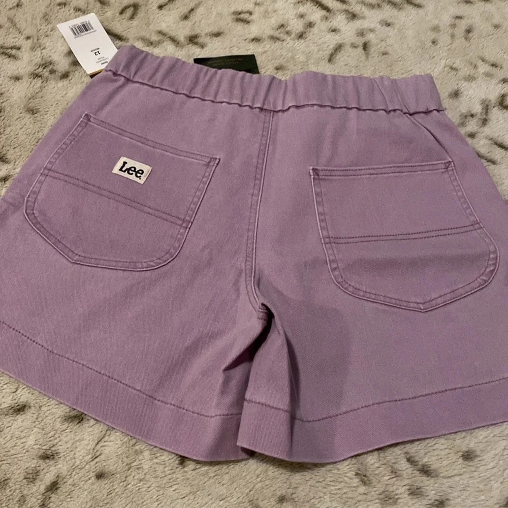 High Rise Shorts - Picture 3 of 3